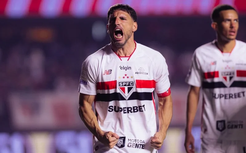 São Paulo supera o Internacional com gol de pênalti e dança entre os rebaixados no Brasileirão