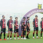 Cruzeiro inverte jogo e vence Vitória por 3 a 1 no Barradão pelo Brasileirão