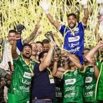 Guto Ferreira exalta crescimento do futebol mineiro e lamenta situação do América em entrevista enquanto lidera a Série B com o Vila Nova
