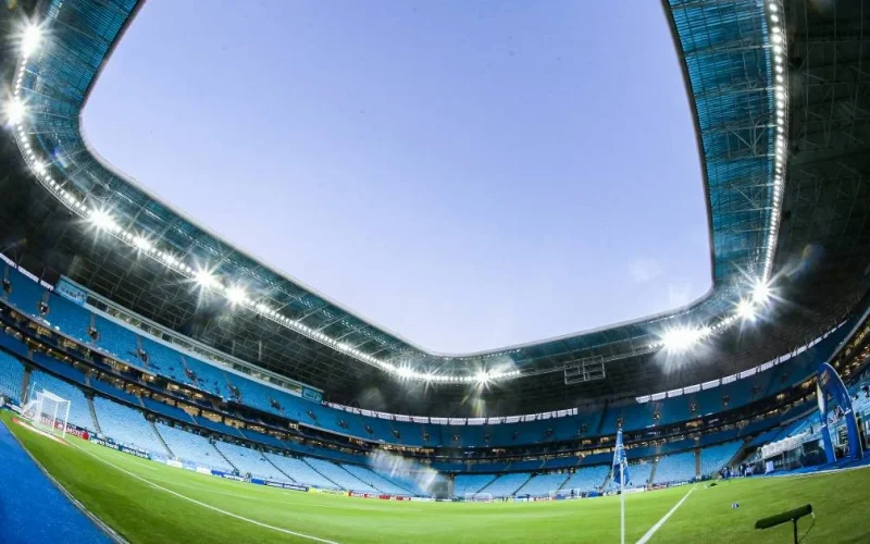 Clássicos do futebol e grandes confrontos marcam a programação deste domingo, com destaque para Grêmio x Palmeiras e Atlético de Madrid x Real Madrid