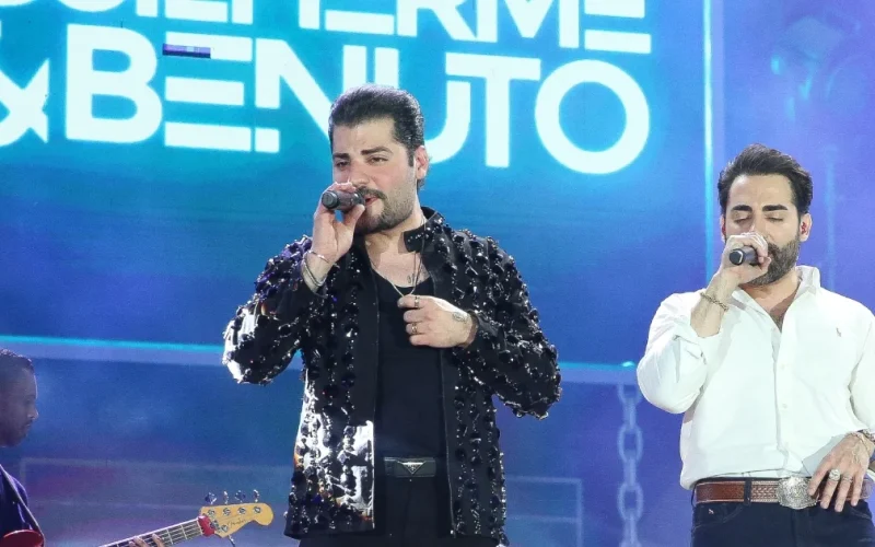 Guilherme e Benuto levam turnê a cidades do Sul em outubro de 2026