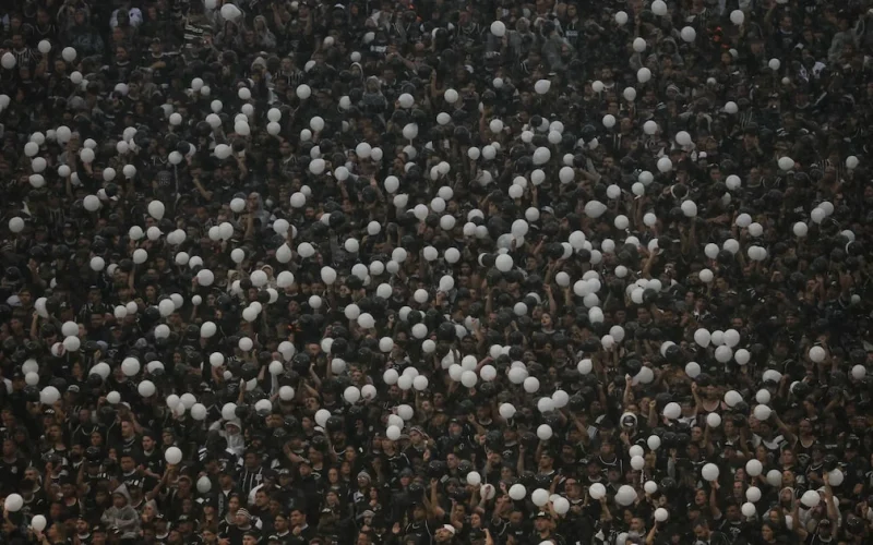 Corinthians vive momentos difíceis, mas confia em retrospecto favorável contra adversários do Brasileirão para fugir do rebaixamento
