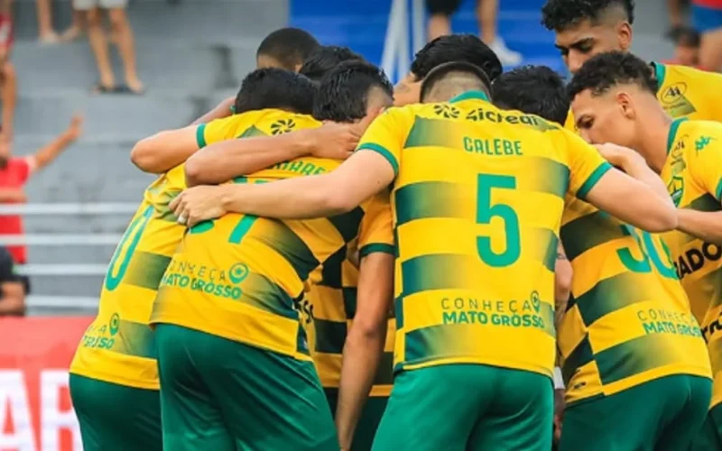 Surto de gastroenterite atinge jogadores do Cuiabá antes de derrota para o CRB na Série B