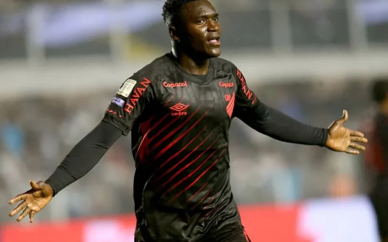 Kevin Viveros: O colombiano que brilha como artilheiro do Brasileirão e recebe convocação para a seleção colombiana