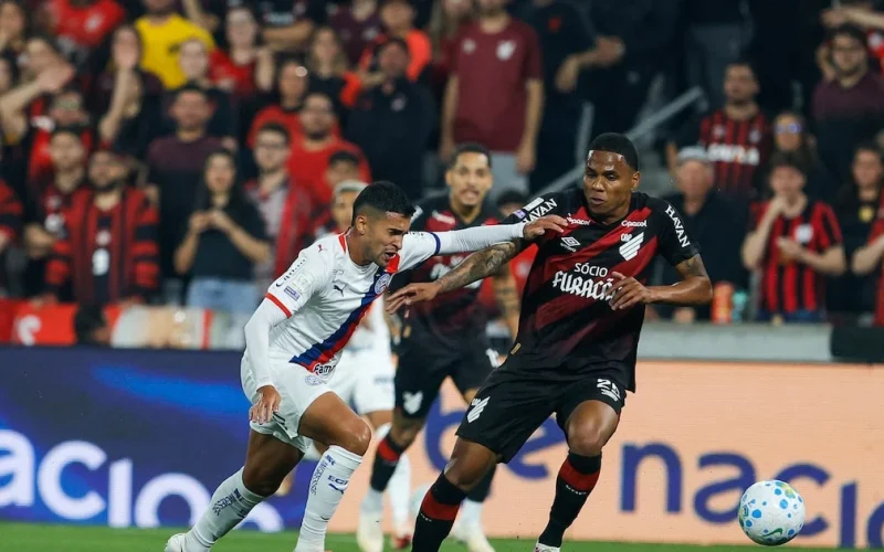 Athletico-PR vence Bahia em jogo emocionante, se consolida no G-4 e quebra tabu no Brasileirão