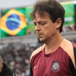 Diniz defende metodologia no Corinthians e aponta: ‘Resultados não refletem as performances’