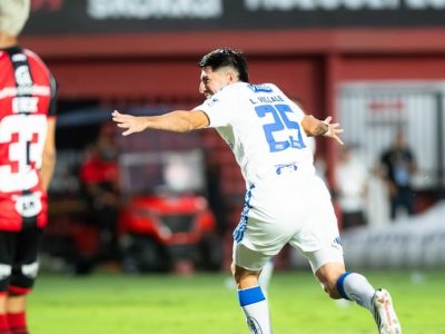 Cruzeiro conquista vitória de virada sobre o Vitória e se mantém na luta pelo G-6 do Brasileirão