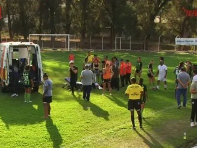 Zagueira Lara do Venda Nova tem convulsão após colisão em campo durante Campeonato Mineiro Feminino