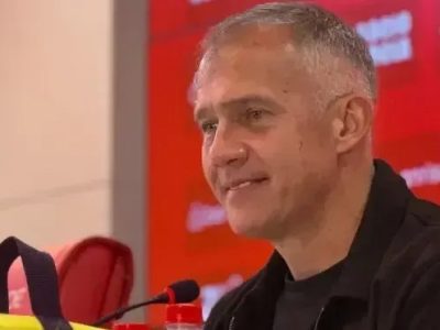 Eduardo Baptista é apresentado como técnico do Inter e diz que escapar do rebaixamento será como conquistar um título