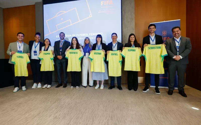 CBF e FIFA se unem para desenvolver estratégia de crescimento do futebol feminino no Brasil