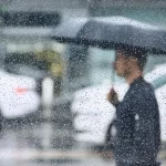 Temporais e risco de fenômenos severos marcam a segunda-feira em Santa Catarina e Paraná