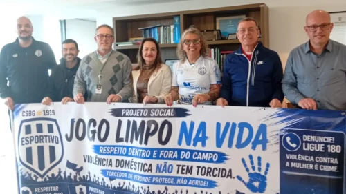 Clube Esportivo de Bento Gonçalves apresenta projeto de combate à violência durante encontro com a Federação Gaúcha de Futebol