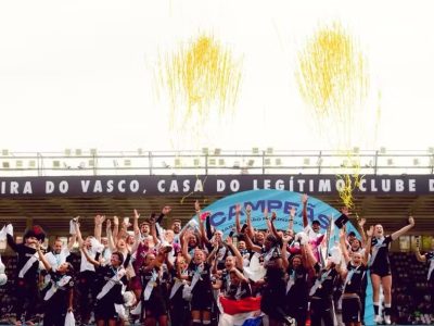 Vasco feminino conquista título do Brasileiro A2 com recorde de público em São Januário