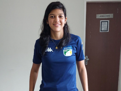 Ruthyanna Camila comanda arbitragem na semifinal do Brasileirão Feminino entre São Paulo e Flamengo e garante vitória do Tricolor