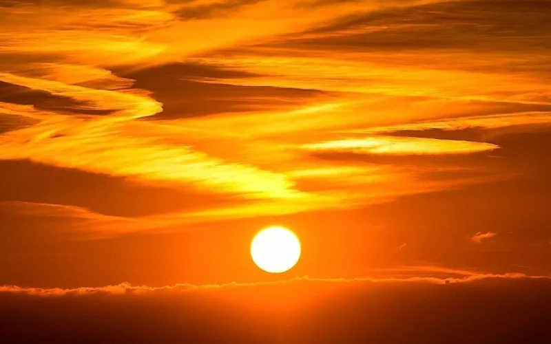 Onda de calor e tempestades extremas devem afetar Paraná, Santa Catarina e Rio Grande do Sul nesta semana, alerta meteorologia