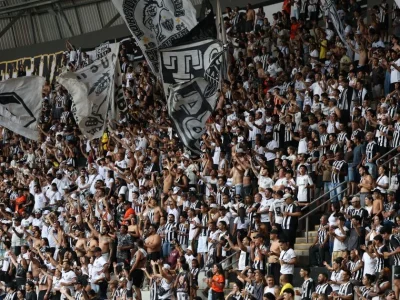 Atlético-MG busca vitória contra a Chapecoense para se aproximar do G5 no Brasileirão