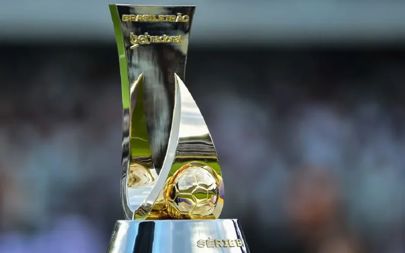 Vila Nova lidera a Série B com boas chances de acesso, enquanto Atlético e Goiás lutam para entrar na disputa pelos playoffs