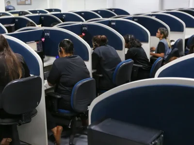 Violência política contra mulheres gera 1,5 mil denúncias no Brasil em 2026, com impacto no Rio Grande do Sul e Paraná