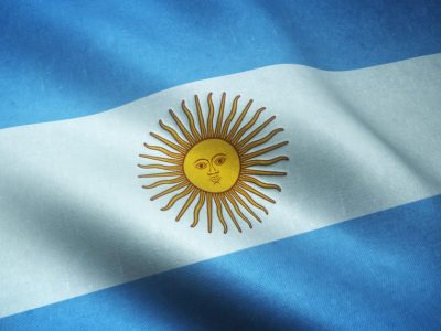 Mercados da Argentina impactados por queda acentuada da bolsa brasileira; Mercado Livre registra perdas significativas