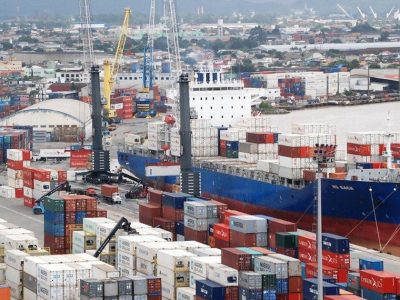 Santa Catarina enfrenta impacto severo com 68% das exportações para os EUA afetadas por novas tarifas