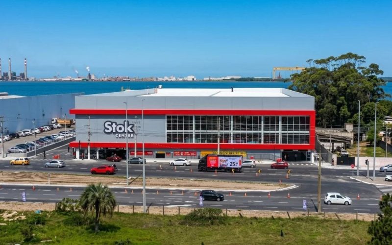Stok Center abre segunda loja em Rio Grande (RS) e gera 140 empregos direto