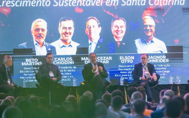 Logística inadequada compromete competitividade de Santa Catarina, alertam especialistas em evento na região