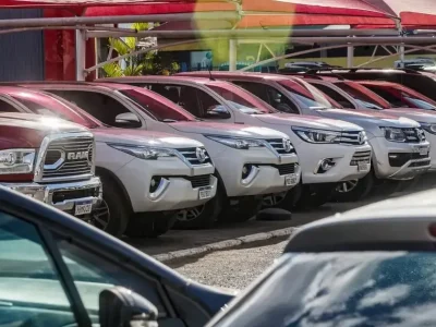 Emplacamentos de veículos superam 500 mil em setembro, atingindo recorde histórico no Brasil
