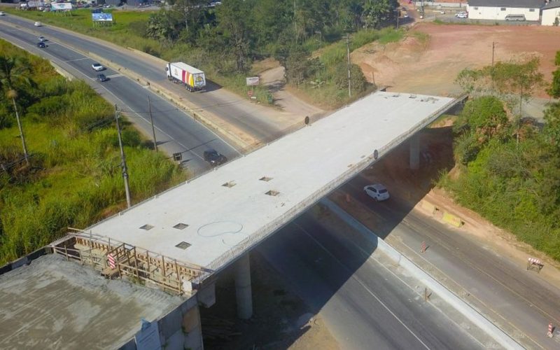 Prazo de conclusão da BR 470 em Santa Catarina gera preocupação na indústria local