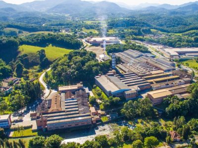 Karsten investe R$ 12 milhões em modernização industrial em Blumenau e inaugura fábrica no Paraguai