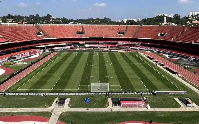 Coutinho pode fazer sua estreia pelo Santos em duelo equilibrado contra o São Paulo nesta sexta-feira pelo Brasileirão