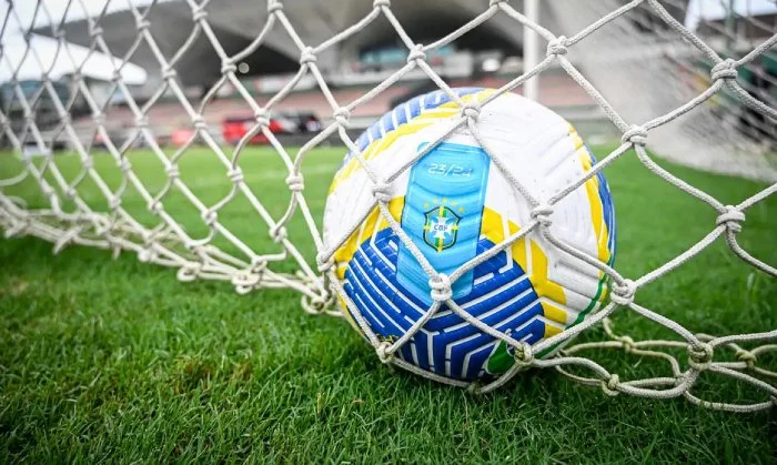 Fluminense derrota Flamengo por 2 a 1 e leva vantagem nas quartas da Copa do Brasil Feminina