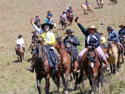 Cavalgada de Prendas em Cambará do Sul deve reunir mais de 600 mulheres na 23ª edição do evento
