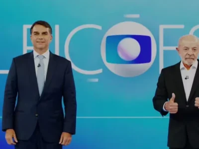 Lula e Flávio Bolsonaro debatem melhorias para aposentadorias e infraestrutura no Sul durante debate da Globo