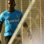 Yuri Mamute, ex-atacante do Grêmio, é anunciado pelo Cruz de Malta para o Municipal de Futebol em Mampituba