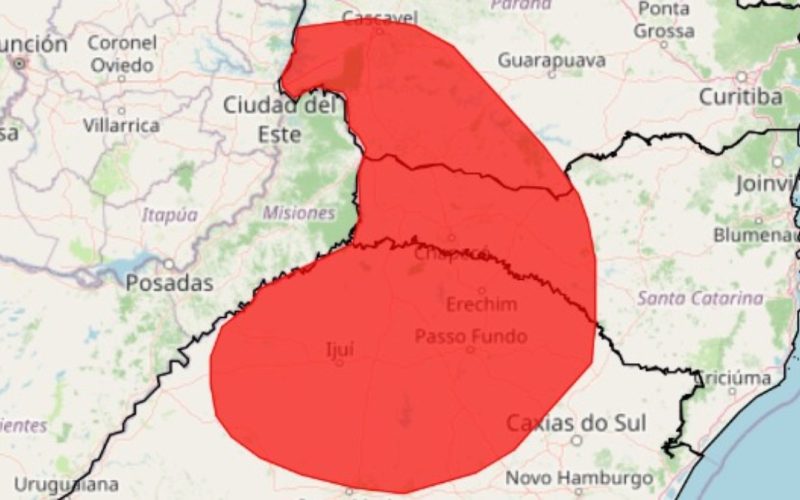 Ciclone provoca alerta vermelho para tempestades em todo o Sul do Brasil