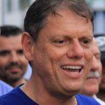 Governadores eleitos em 2026 revelam seus times de futebol favoritos; Flamengo lidera entre os torcedores