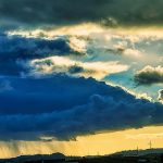 Chuva, queda de temperatura e alertas de tempestade marcam a sexta-feira na Região Sul do Brasil