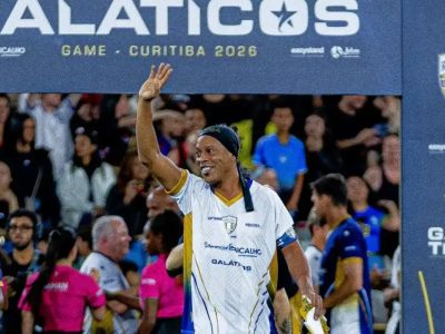 Ronaldinho Gaúcho retorna aos gramados em novembro com o Ravenna na Itália