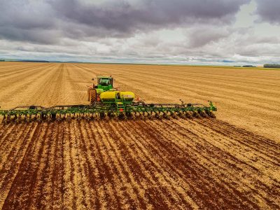 Chuva intensa no Paraná e Santa Catarina, enquanto Matopiba enfrenta seca e queimadas