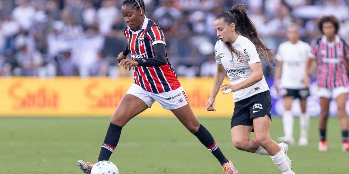 São Paulo e Corinthians disputam título do Brasileirão Feminino no MorumBIS; onde assistir