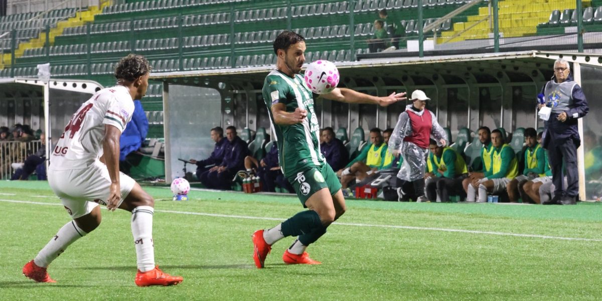 Chapecoense vence Fluminense em casa e soma pontos importantes no Brasileirão Série A