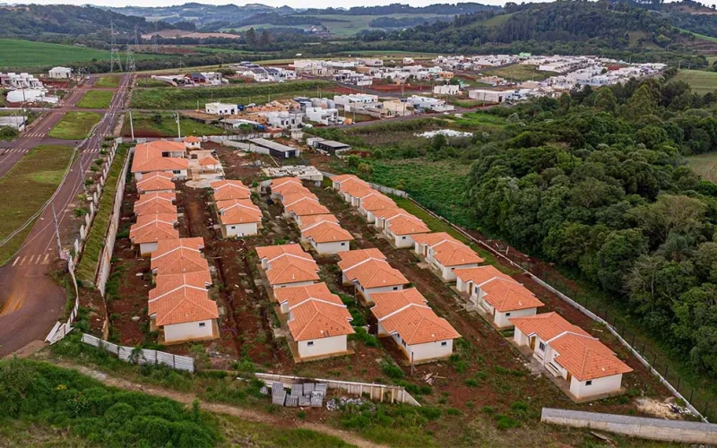 Nova licitação atrasará conclusão do Condomínio dos Idosos em Francisco Beltrão, que está 75% executado