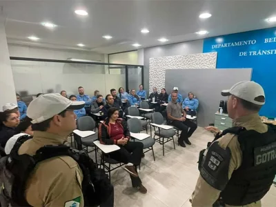 Debetran de Francisco Beltrão recebe capacitação do Gotran para aprimoramento na fiscalização de trânsito