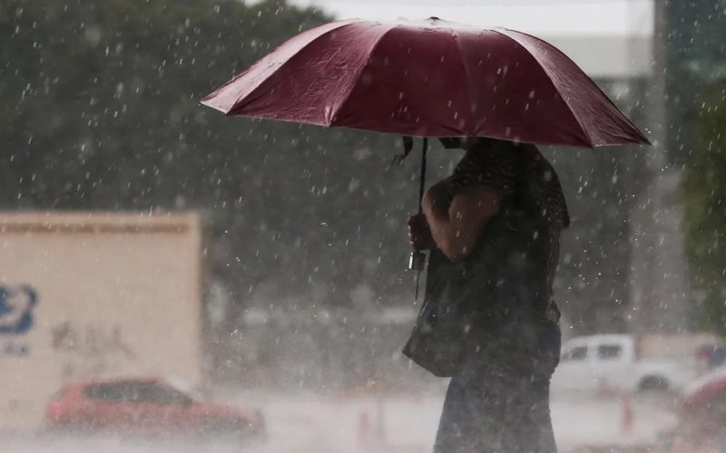 Temporais com granizo e ventos de até 70 km/h devem atingir Paraná, Santa Catarina e Rio Grande do Sul entre quarta e sexta-feira