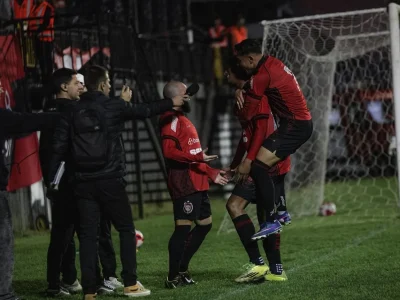 Brasil de Pelotas garante acesso à elite do futebol gaúcho e enfrentará Passo Fundo na final da Série A2