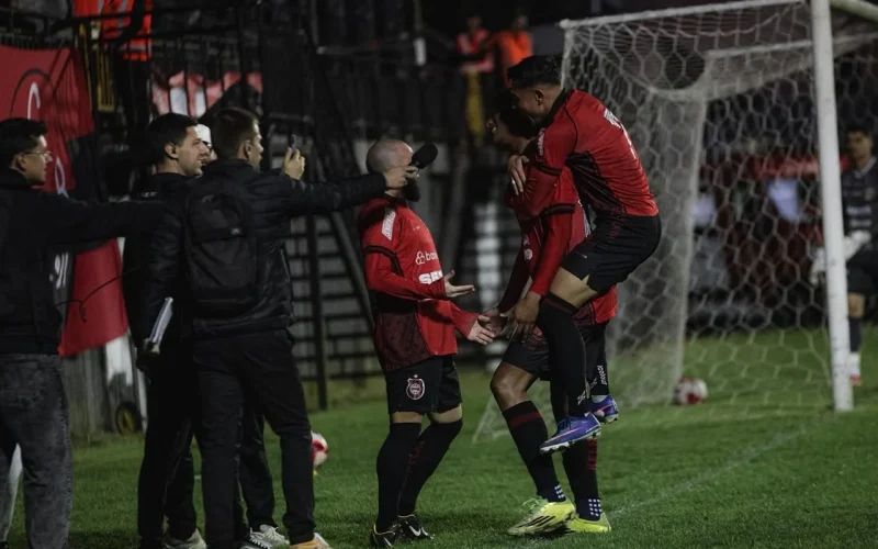 Brasil de Pelotas garante acesso à elite do futebol gaúcho e enfrentará Passo Fundo na final da Série A2