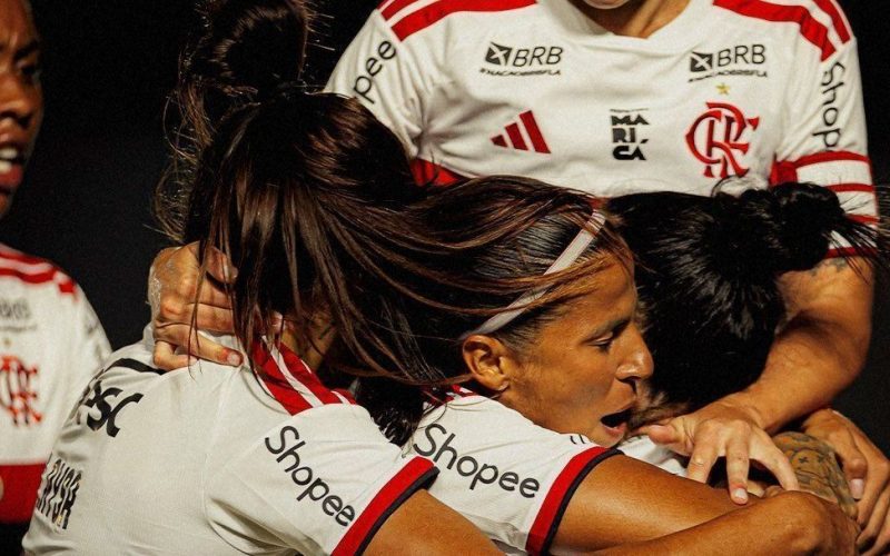 Flamengo supera Fluminense e avança para a semifinal da Copa do Brasil Feminina após vitória de virada por 3 a 1