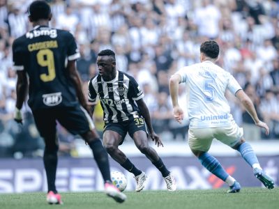 Taróloga analisa e aponta Grêmio como leve favorito contra o Atlético na semifinal da Copa do Brasil