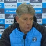 Renato Gaúcho destaca briga contra o rebaixamento do Grêmio após vitória sobre o Coritiba: "Estão deixando o Grêmio chegar"