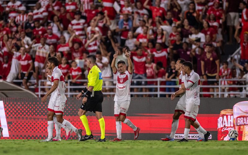 Londrina é rebaixado na Série B e Novo Horizontino se torna novo líder após rodada decisiva